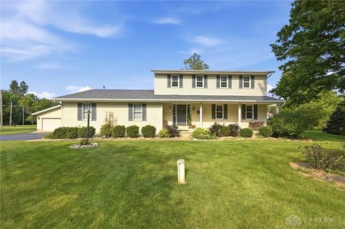 1667 Bending Tree Dr, New Carlisle, OH, 45344-9149 | Card Image