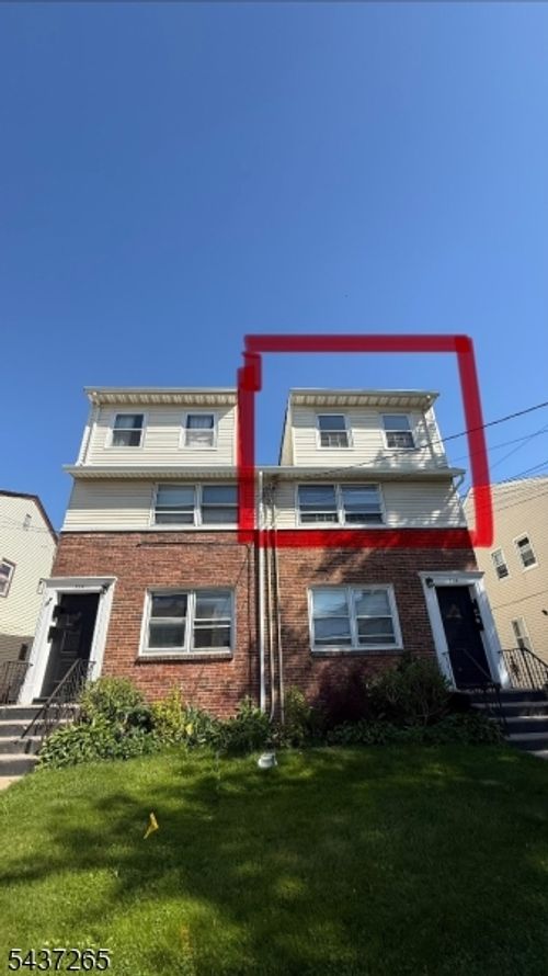 728 Thomas St, Elizabeth, NJ, 07202-2733 | Card Image