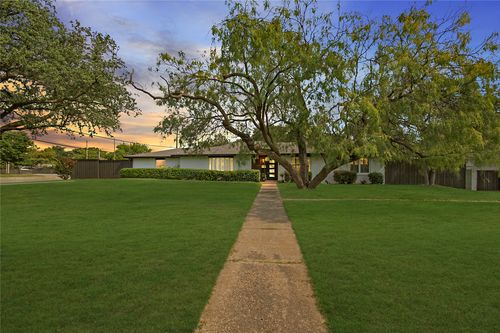 3707 Alta Vista Ln, Dallas, TX, 75229-2727 | Card Image