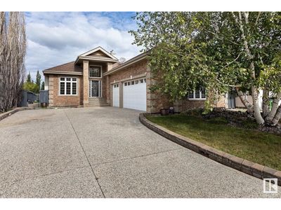 237 Tory Cres Nw, House other with 4 bedrooms, 3 bathrooms and null parking in Edmonton AB | Image 2