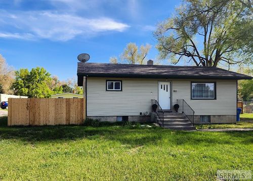 911 Samuel Street, Pocatello, ID, 83204 | Card Image