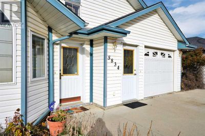 5834 65 Ave, House other with 3 bedrooms, 3 bathrooms and 1 parking in Rocky Mountain House AB | Image 3