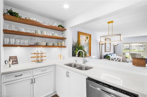 apt-p3-13141 Hamilton Harbour Dr, NAPLES, FL, 34110-8176 | Card Image