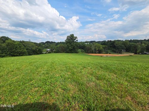 819 Old Boones Creek Rd, Jonesborough, TN, 37659-7430 | Card Image