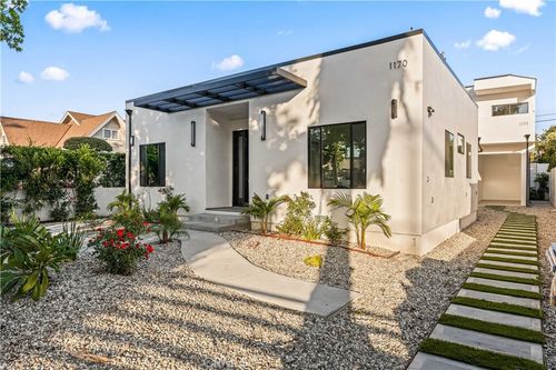 1170 S Lucerne Blvd, Los Angeles, CA, 90019-6841 | Card Image