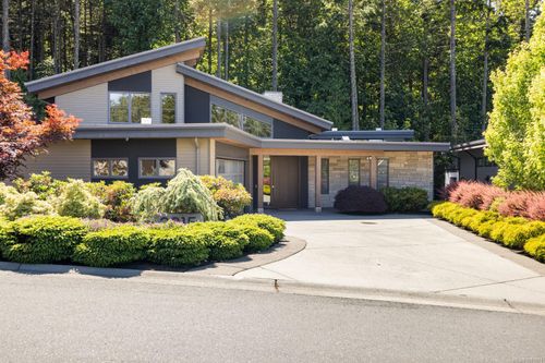 2215 Riviera Pl, Langford, BC, V9B0Y5 | Card Image