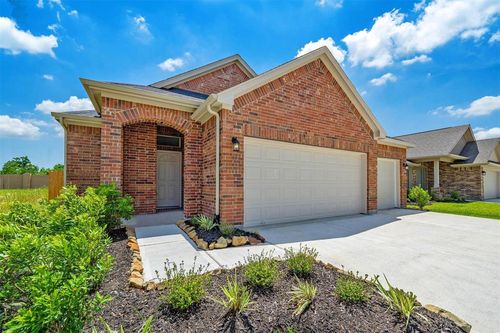 4215 Harper Rd, Texas City, TX, 77591-1609 | Card Image