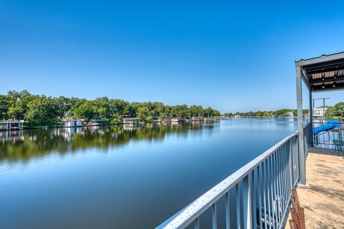 2000 Williams Lakeshore, Kingsland, TX, 78639-4073 | Card Image