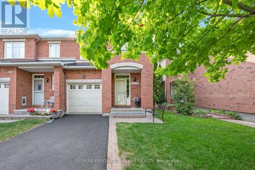 2010 Bergamot Cir, Orleans, ON, K4A4R2 | Card Image