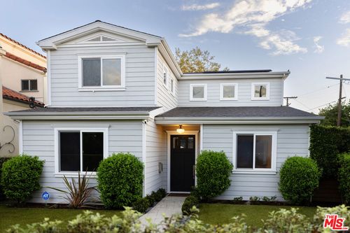 961 S Gretna Green Way, Los Angeles, CA, 90049-5838 | Card Image