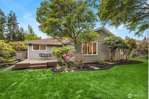 24109 106th Pl W, Edmonds, WA, 98020-5728 | Card Image