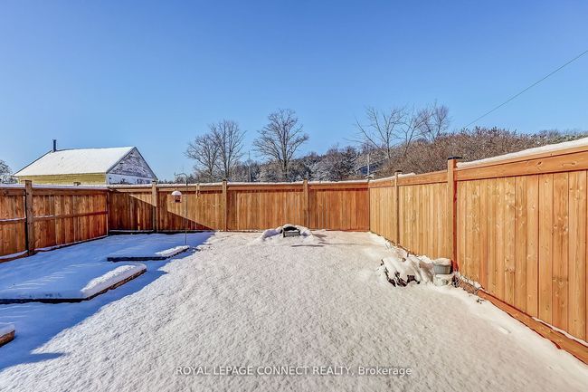 122 Latta Dr, House other with 1 bedrooms, 3 bathrooms and 20 parking in Plainfield ON | Image 28