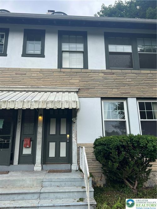 2b-1722 W Market St, BETHLEHEM, PA, 18018-6446 | Card Image