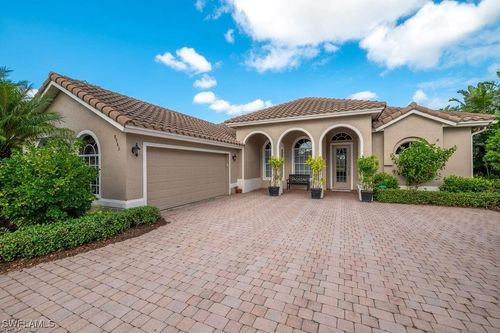 8963 Appaloosa Ct, NAPLES, FL, 34113-1638 | Card Image