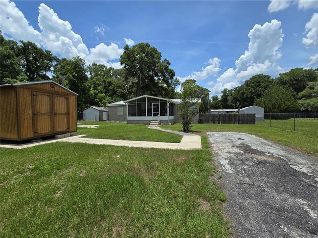 17172 Ne 37 Th Ave, House other with 3 bedrooms, 2 bathrooms and null parking in CITRA FL | Image 100
