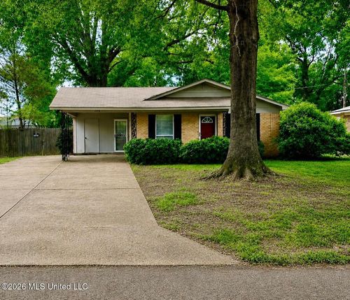 1795 Provine Rd, Grenada, MS, 38901-4815 | Card Image