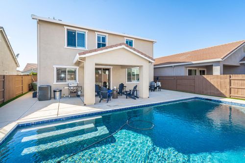 5168 Creekhollow Way, Roseville, CA, 95747-4852 | Card Image