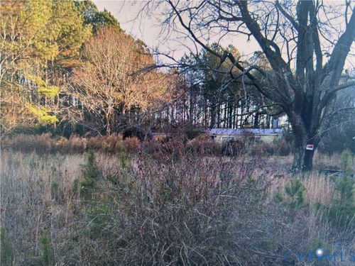 8755 Jessie Dupont Memorial Hwy, Kilmarnock, VA, 22482-3216 | Card Image