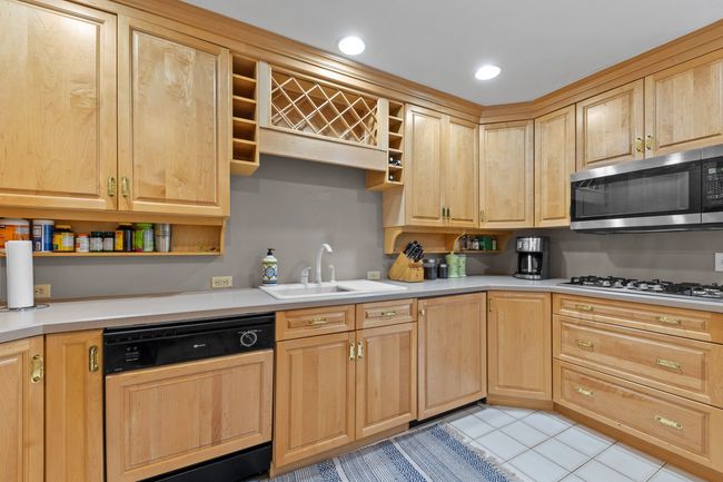 3835 Lakecrest Dr, House other with 4 bedrooms, 3 bathrooms and null parking in Bloomfield Hills MI | Image 15