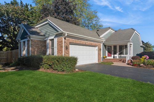 405 Park Barrington Dr, Barrington, IL, 60010-5229 | Card Image