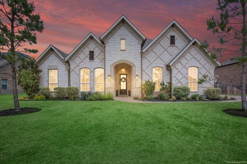331 Woodhaven Trl, McGregor, TX, 76657-4179 | Card Image