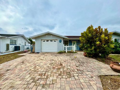 7514 Spirea Dr, PORT RICHEY, FL, 34668-3263 | Card Image