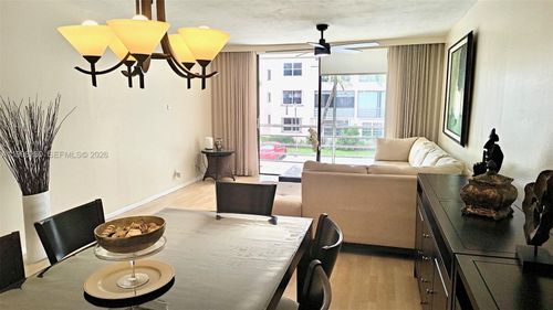 apt-215-2841 Somerset Dr, Lauderdale Lakes, FL, 33311-1949 | Card Image