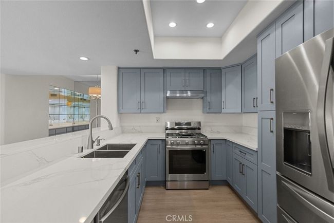 102 - 4348 Mammoth Ave, Condo with 2 bedrooms, 3 bathrooms and null parking in Sherman Oaks CA | Image 15