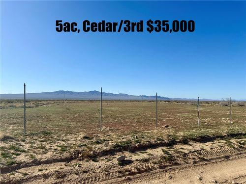 16 W Cedar Ridge Rd, Kingman, AZ, 86409 | Card Image