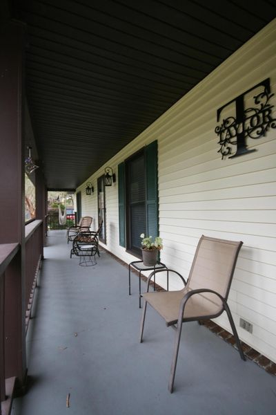 295 forest porch | Image 2