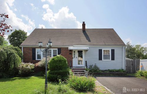 91 Boehmhurst Ave, Sayreville, NJ, 08872-1317 | Card Image
