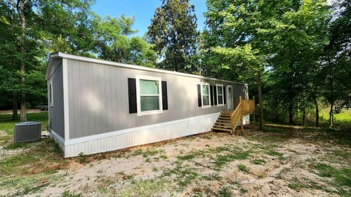 124 Lincoln Dr, Livingston, TX, 77351-9301 | Card Image