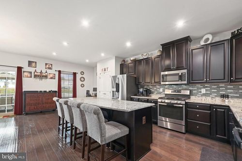 206 Landing Dr, FREDERICKSBURG, VA, 22405-1263 | Card Image
