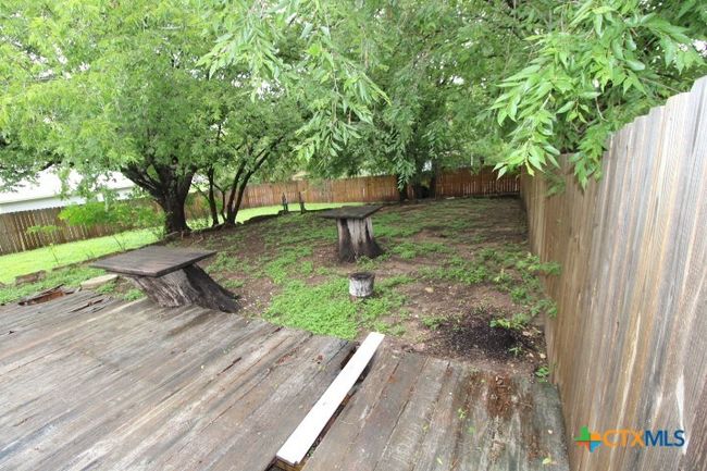 203 Spring St, House other with 4 bedrooms, 3 bathrooms and null parking in Lampasas TX | Image 34