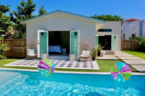 2975 Sw 15th St, Miami, FL, 33145-1137 | Card Image