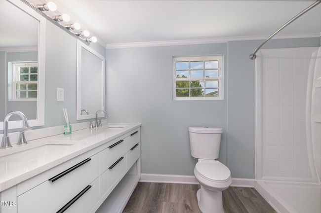 Master Bath | Image 14