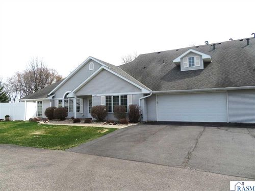513 Crystal Circle, Mankato, MN, 56001 | Card Image