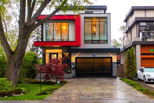 662 Byngmount Ave, Mississauga, ON, L5G1R4 | Card Image