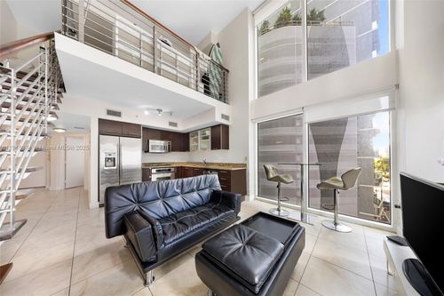 apt-502-41 Se 5th St, Miami, FL, 33131-2536 | Card Image