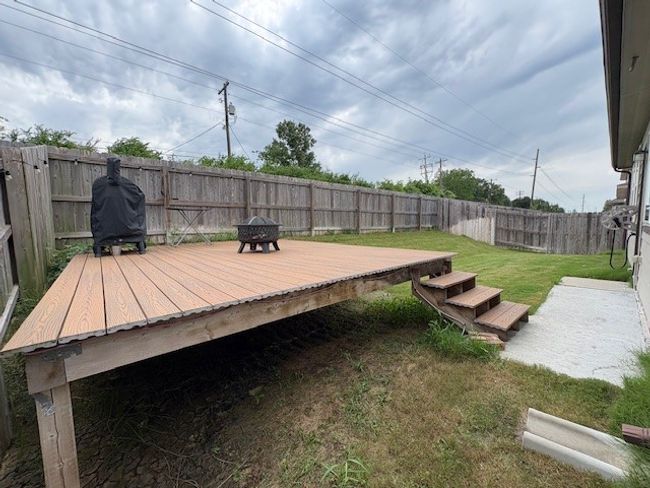 View of deck | Image 14