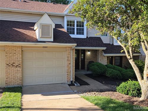 17097 Sandalwood Creek Drive, Wildwood, MO, 63038 | Card Image