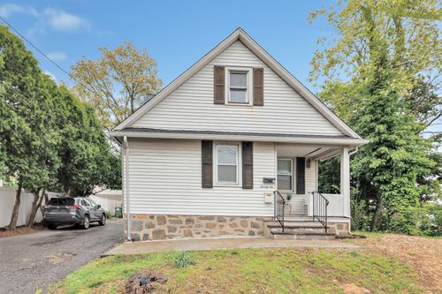 26 Longfellow Ave, Fairfield, CT, 06825-5424 | Card Image