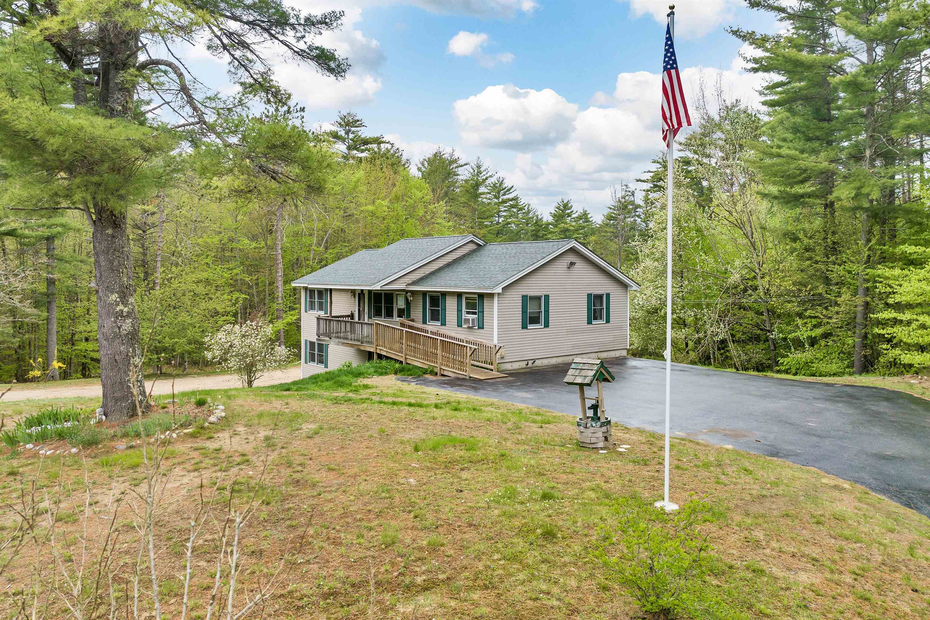 Friar Tuck Way, Wolfeboro, NH 03894