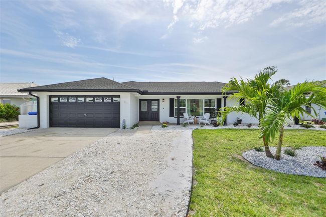 6337 Cocoa Ln, House other with 4 bedrooms, 2 bathrooms and null parking in APOLLO BEACH FL | Image 4
