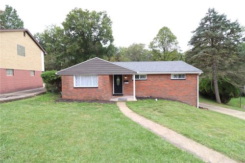 1677 Galeton Dr, Verona, PA, 15147-2826 | Card Image