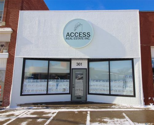 361 Centre St, Shaunavon, SK, S0N2M0 | Card Image