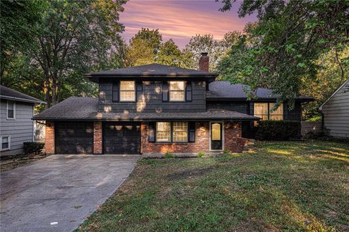 10518 Mersington Ave, Kansas City, MO, 64137-1626 | Card Image