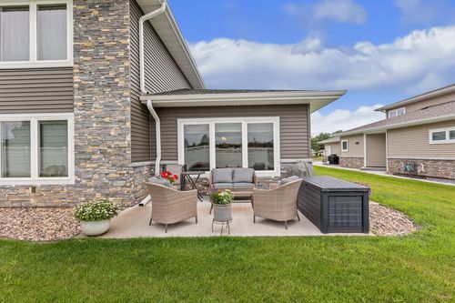 1200 Sween Dr, Holmen, WI, 54636 | Card Image