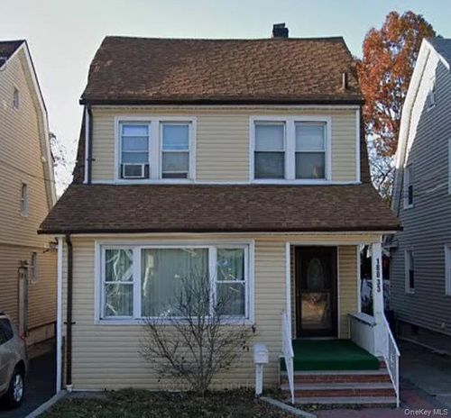 2nd-floor-188-33 Keeseville Ave, Saint Albans, NY, 11412-2333 | Card Image