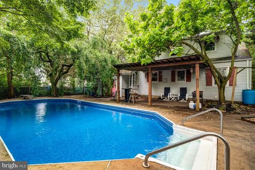 710 Beaver Dam Rd, Point Pleasant Boro, NJ, 08742-3847 | Card Image